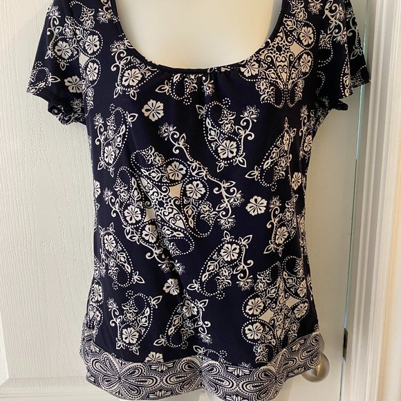 Dressy t-shirt - Picture 1 of 5